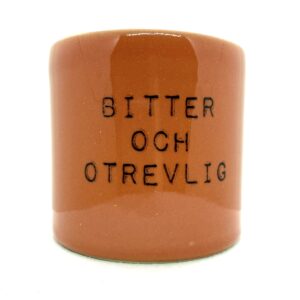 BITTER OCH OTREVLIG korall